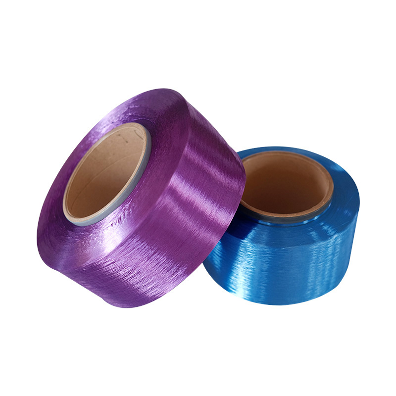 HOY farget hulkrympet garnserie